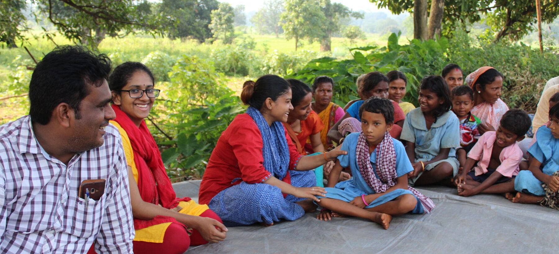 Field picture with childrens