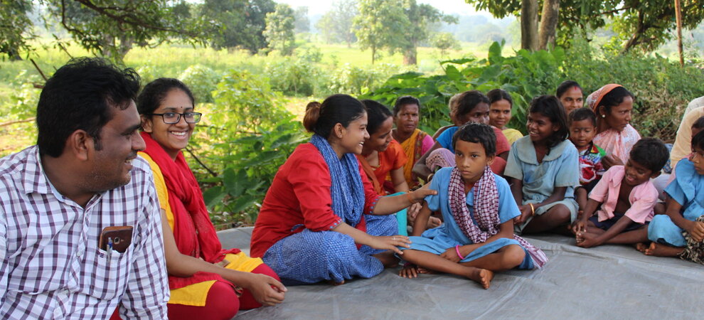 Field picture with childrens