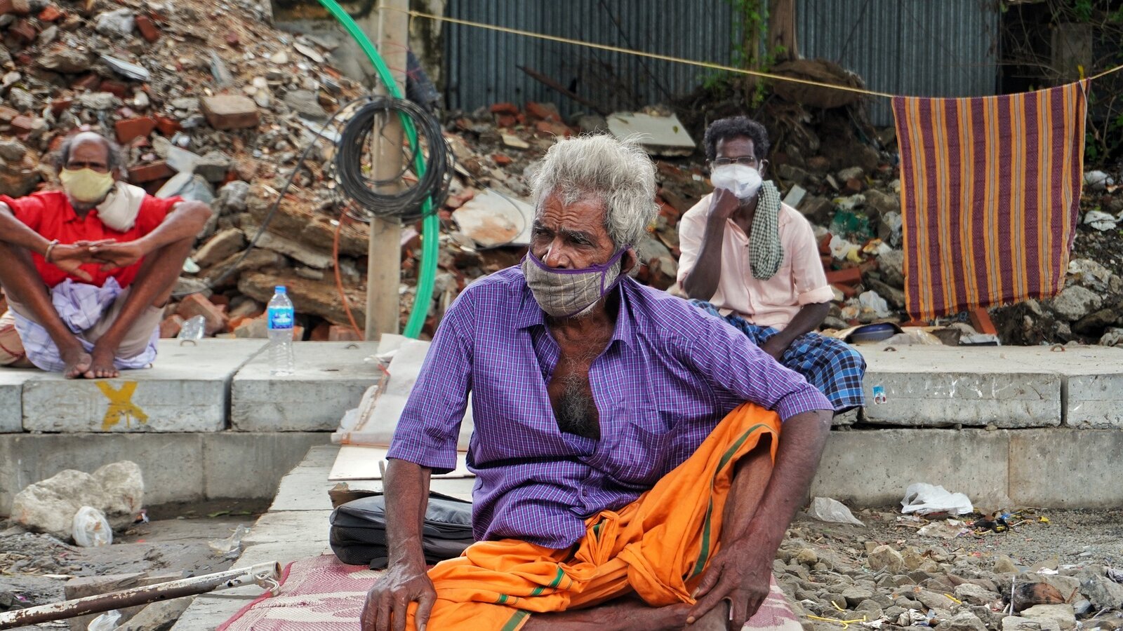 Kerala Poverty and Old age persons with mask