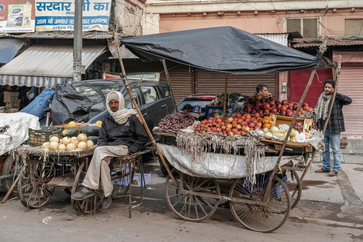 A fruit vendor on the streets of Delhi