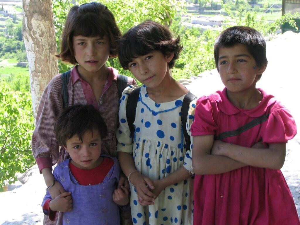 School girls 4 1024x768