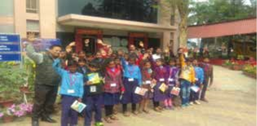 LC Issue 4 Aug 2019 morning assembly Fig 13